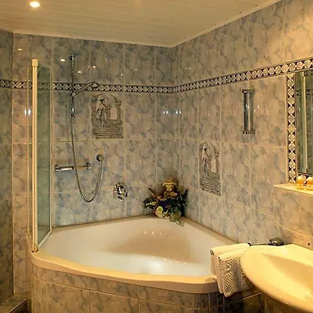 Hotel Lohmann 3*