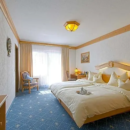 Lohmann 3* Langenfeld (North Rhine-Westphalia)